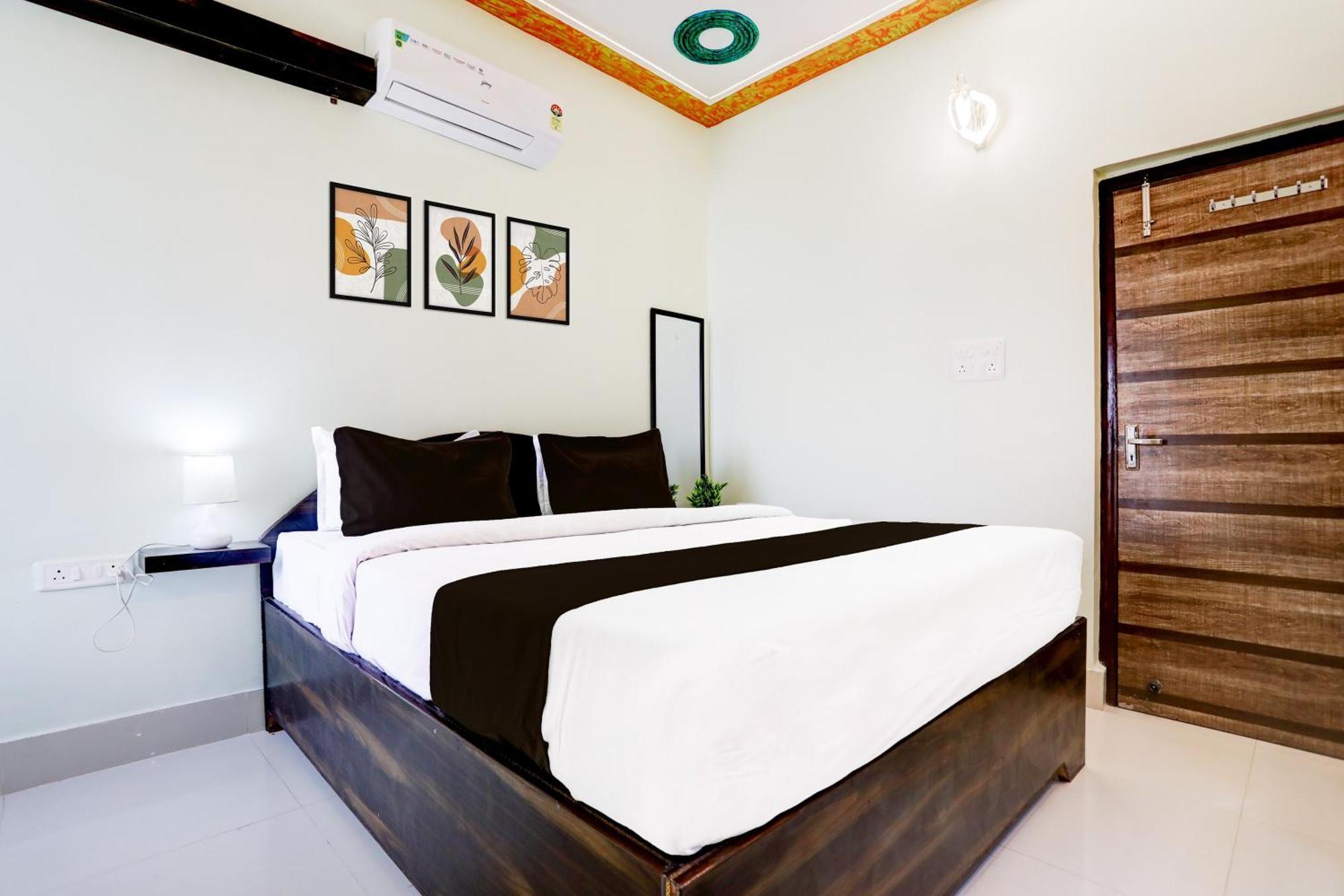 Hotel O Deejit Inn Danapur Exterior photo